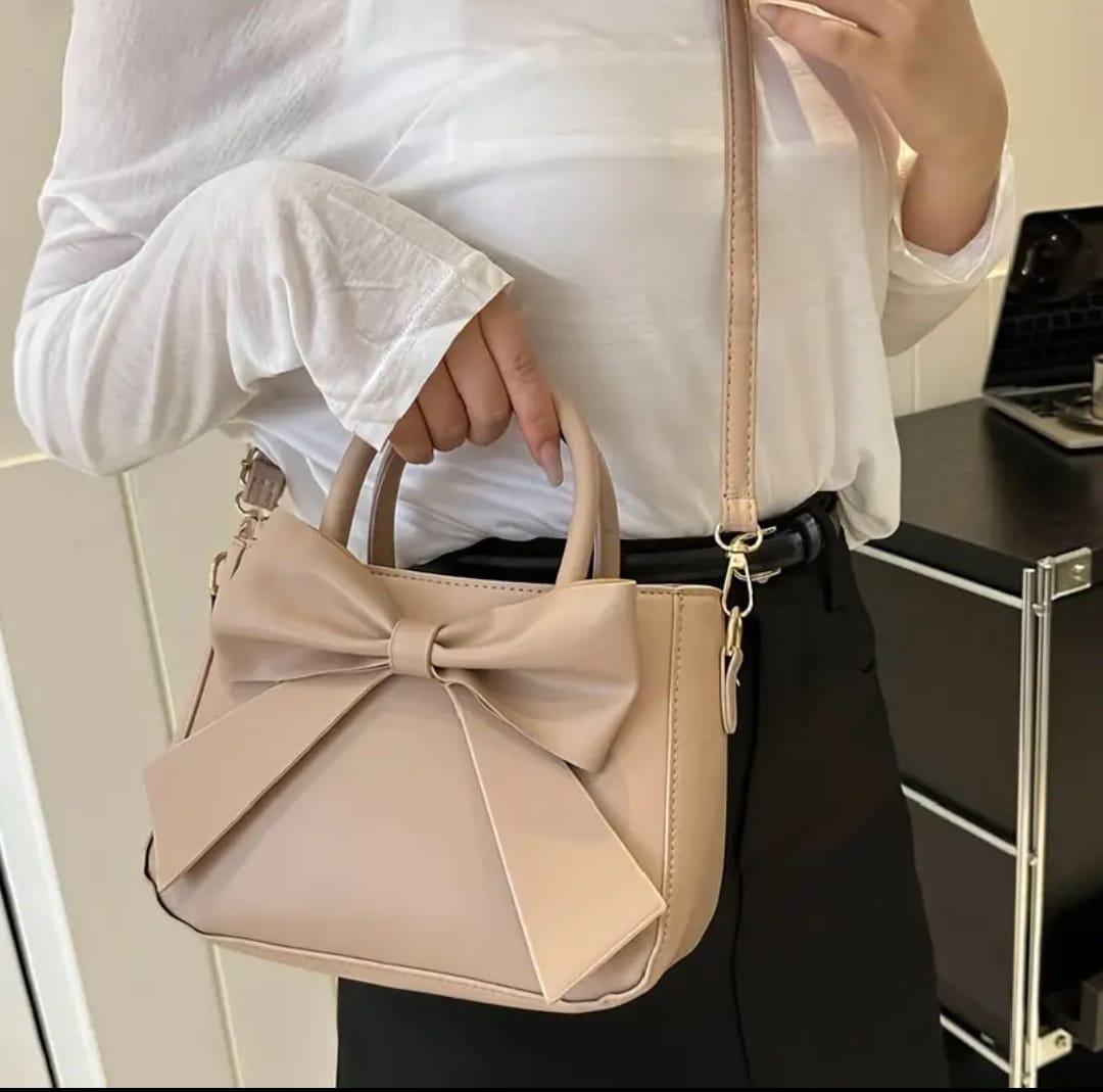 CROSS BODY-GW65453